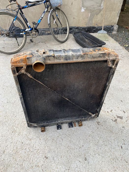 Продам радиатор евро 3