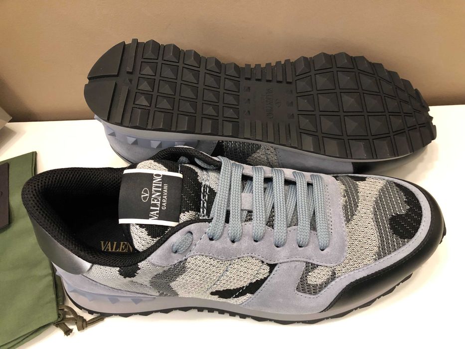 Valentino Garavani sneakers 43, originali, full box, retail 580 euro