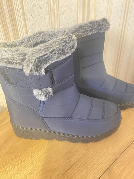 Центр возле рынка и шуба норка