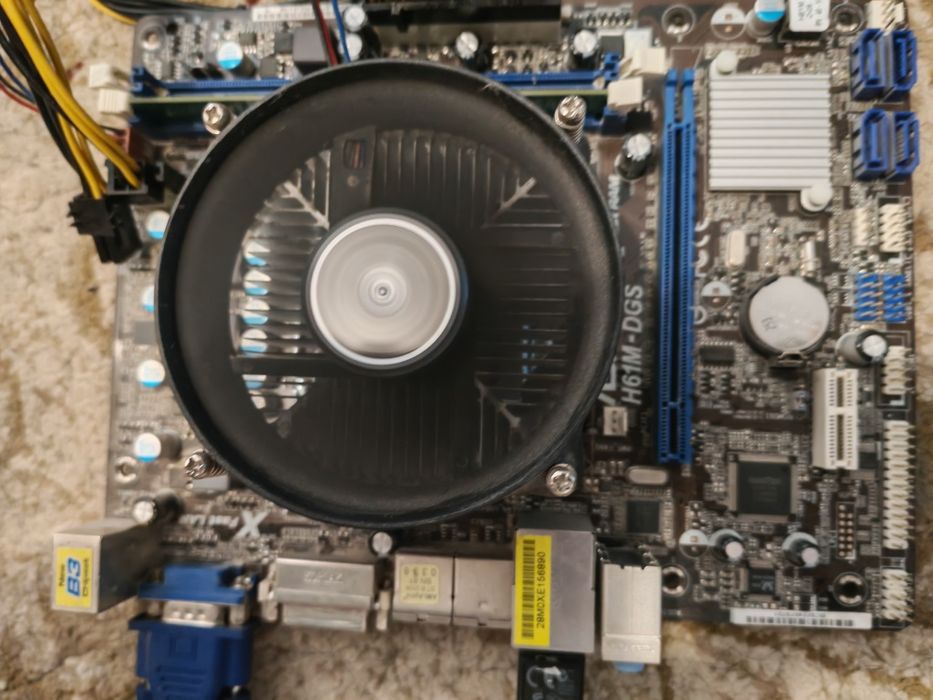 Kit`uri Intel placa de baza+procesor+ram