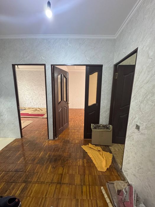 Срочно продаётся 2-х комнатная квартира 77 серия