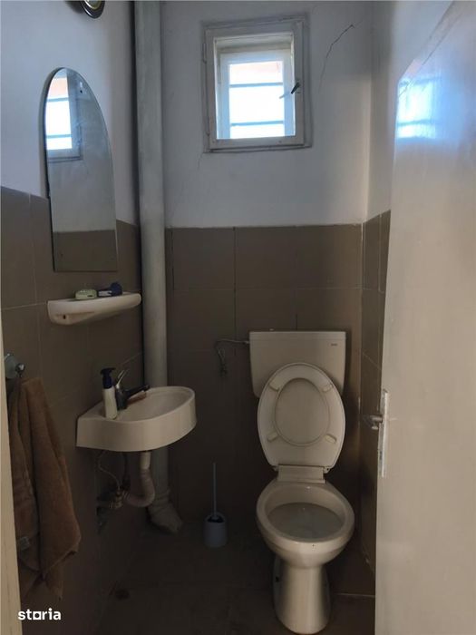 Casa cu Spatiu Tehnic Ideal pentru Investitie sau Locuit