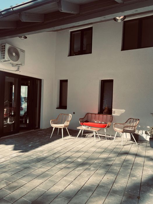 Salon de vânzare/ afacere la cheie