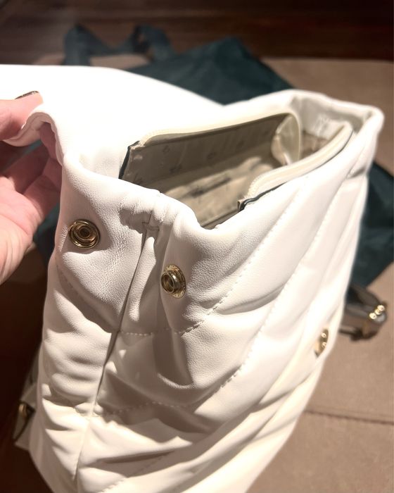 Дамска раница VERDE