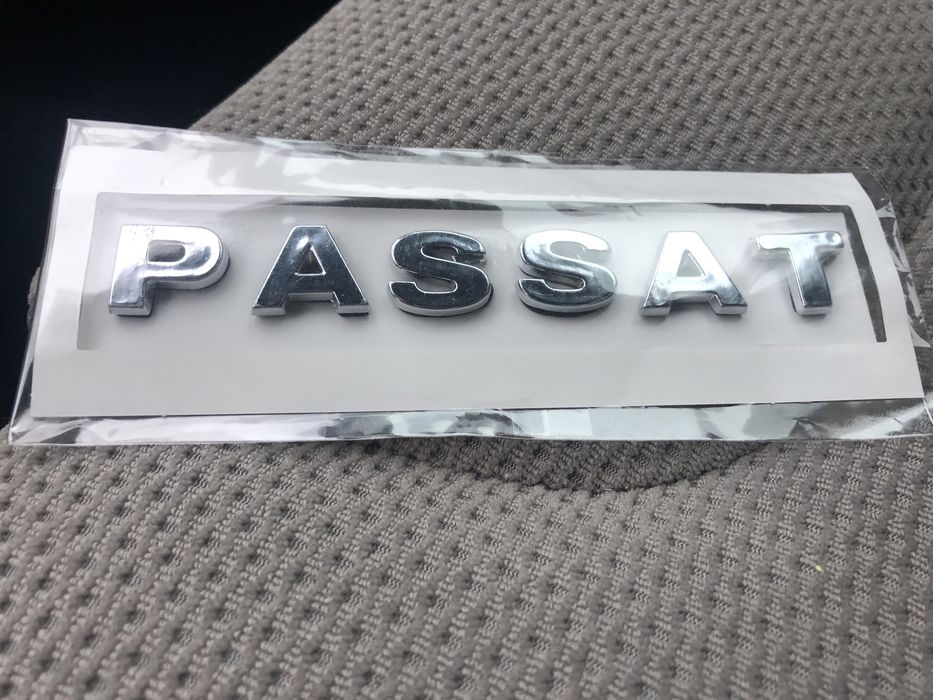 litere emblema logo passat b6