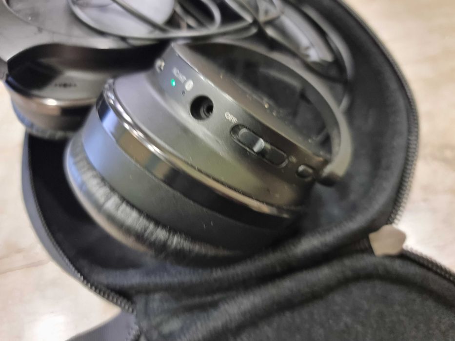 Audio-Technica - Noise Canceling, Bluetooth слушалки