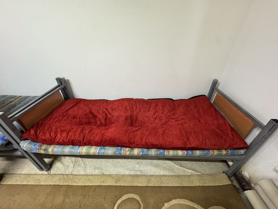 кроваттар сатылады арзан бағада , алып үлгер