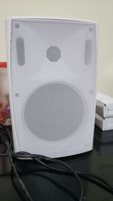 Срочно продаётся усилитель и колонки