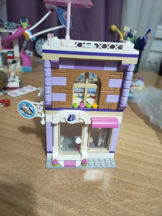 Vând lego friends