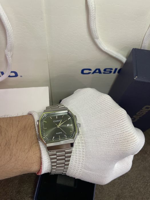 Casio A168 Japan 1572