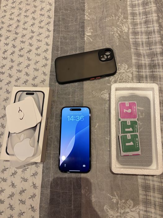 Iphone 15 Full Box 128 gb Black cu folie de sticla + husa