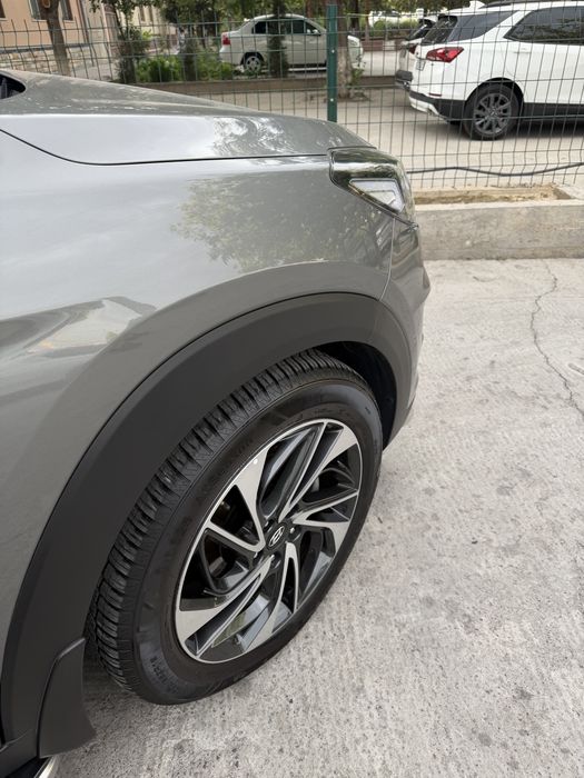 Hyundai tucson 2,0