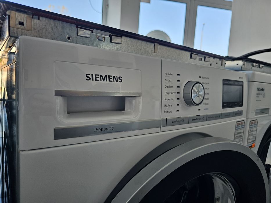 Пералня SIEMENS iQ800