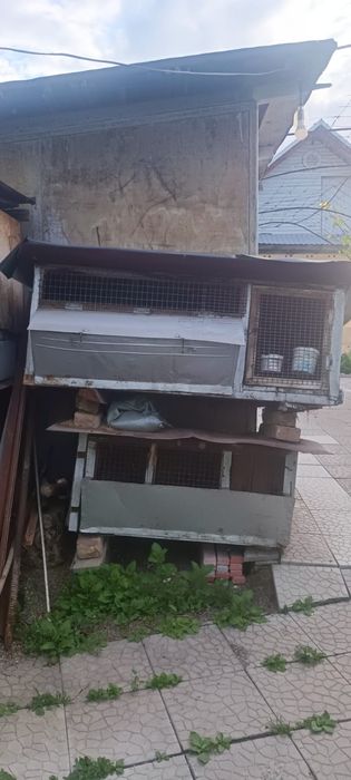 Продам клетки для кролов