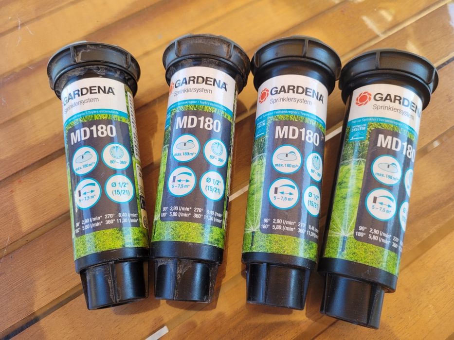 3бр Gardena MD180 изкачащи пръскачки