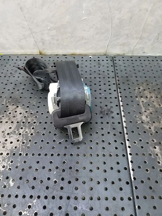 Centura siguranta stanga spate hyundai i20 898101j000