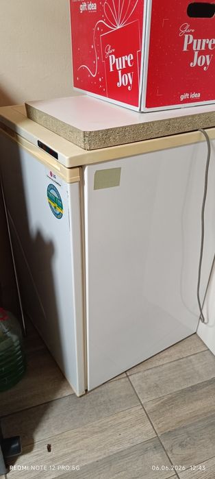 Vând mobilier bucătărie baie electrocasnice în stare bună