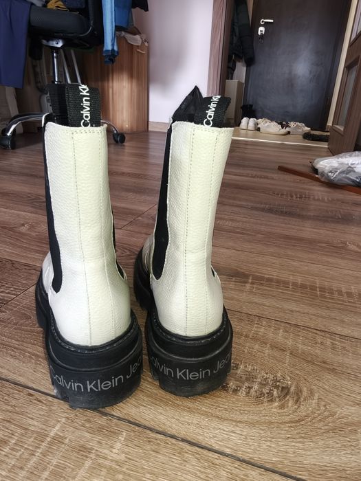 Оригинални Calvin Klein Jeans боти – Chelsea 37