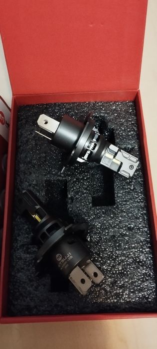 Автосвет н4 светодиод.