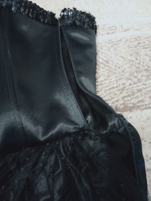 Платье -корсет вечернее