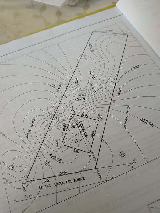 Casa teren 3000mp lacul Binder