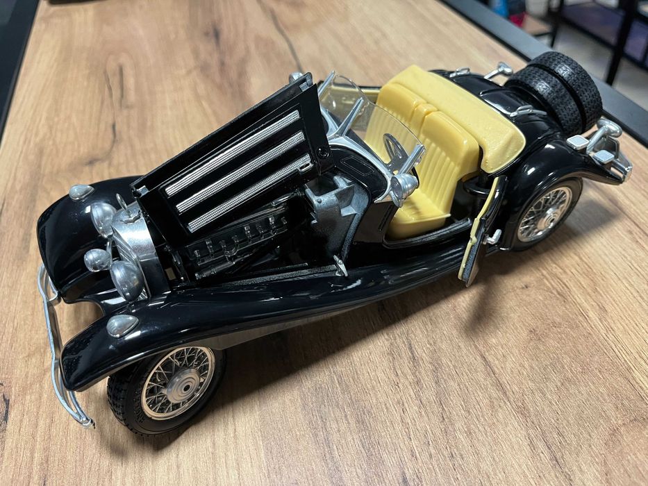 BBURAGO метална колекционерски  модел MERCEDES BENZ 500K 1936 г. 1:18