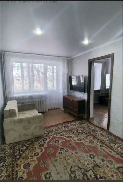 Сдам 2 комнатную квартиру