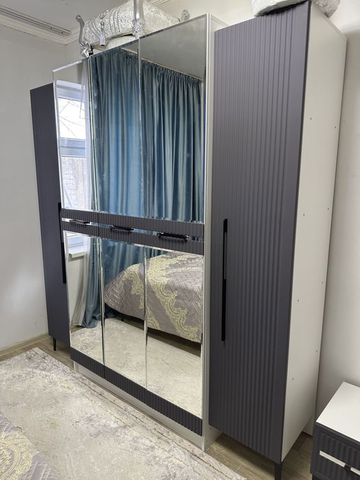 Спальная гарнитура.