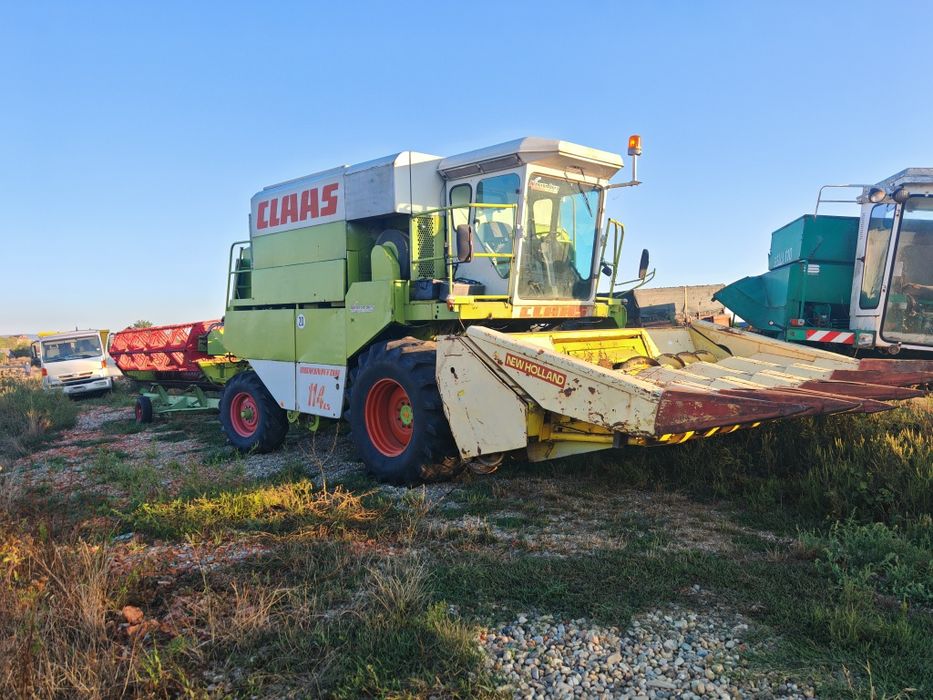 Claas cu masa porumb cu tocator schimb cu tractor