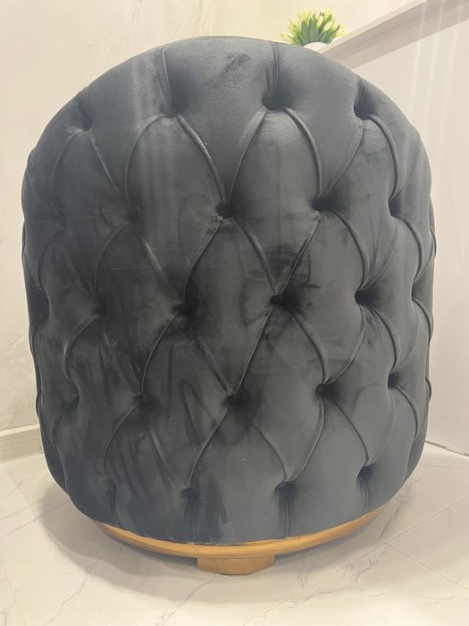 Два кресла для зала