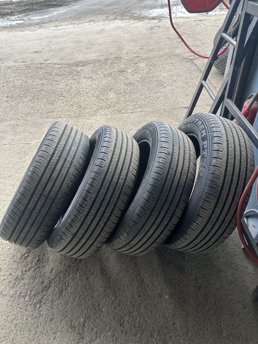 Anvelope Dunlop Grandtrek PT30 225/60/18 H100 de vara