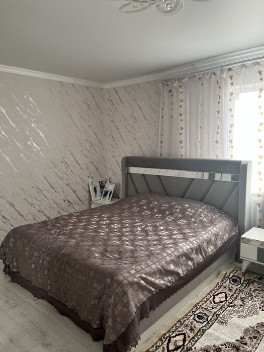 Продам спальный гарнитур Камила 5D