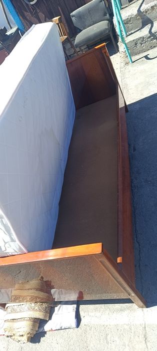 Кровать полуторка с матрасом