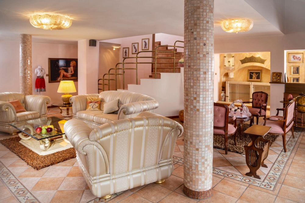 Продава се Мезонет в София, Лозенец - 254 кв.м за 2166 €/кв.м - Снимка #2