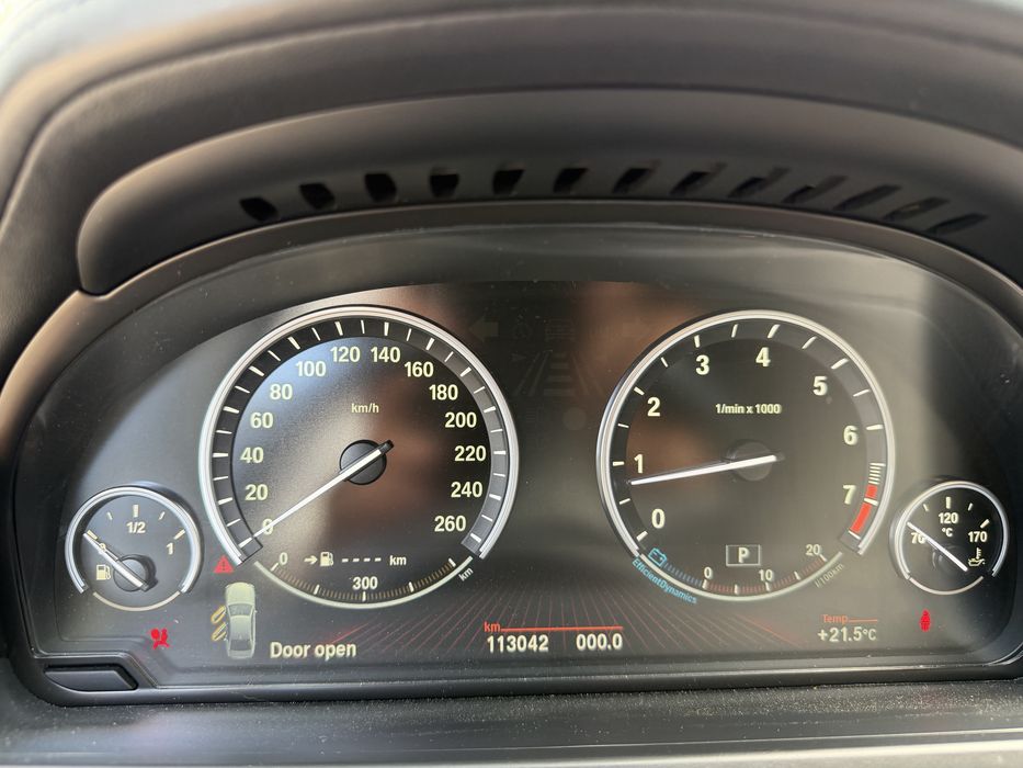 Piese BMW Seria 7 F01 F02 750Li 4.4 benzina biturbo interior ventilat incalzit camere 360 head up display cutie viteze 6hp motor N63 faruri F01 capota