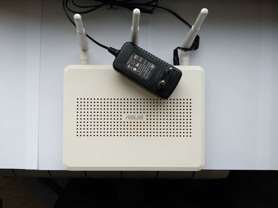 Router WIFI Asus model RT-N16