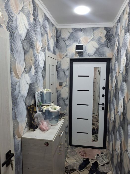 2 xonali uy sotiladi.Olmaliq.go'rgaz