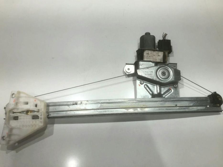 Macara geam electric cu motoras dreapta spate Ford Kuga II ( 2013-2016) 0130822735