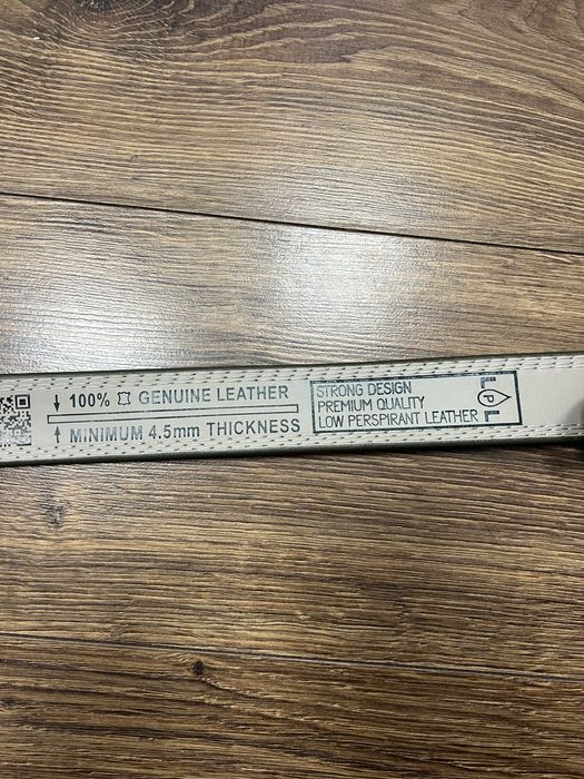 Curea din piele aproape noua