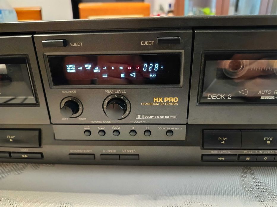 Двукасетен дек Technics