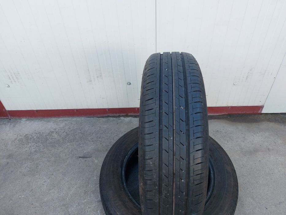 75 lei bucata! Doua anvelope de vara 175 65 15 Bridgestone ! 7 mm