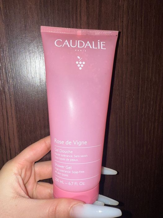 gel de dus Caudalie