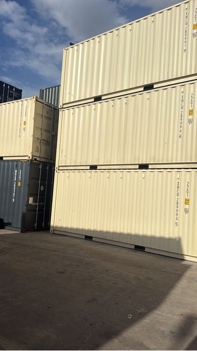 Container maritim