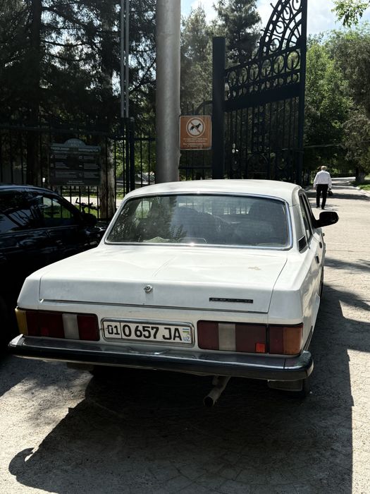 Волга сотилади 2000 йил
