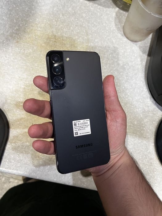 Samsung galaxy s22 plus