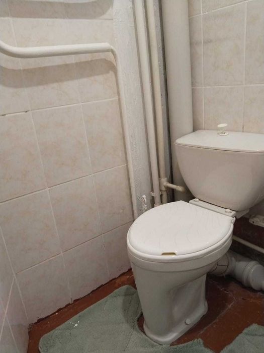 1 комнатная в р-не Уют