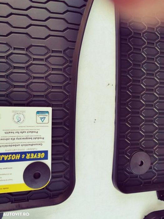 Covorase cauciuc OCTAVIA 2 Covorase cauciuc Octavia 2 ( 2004 2013 )