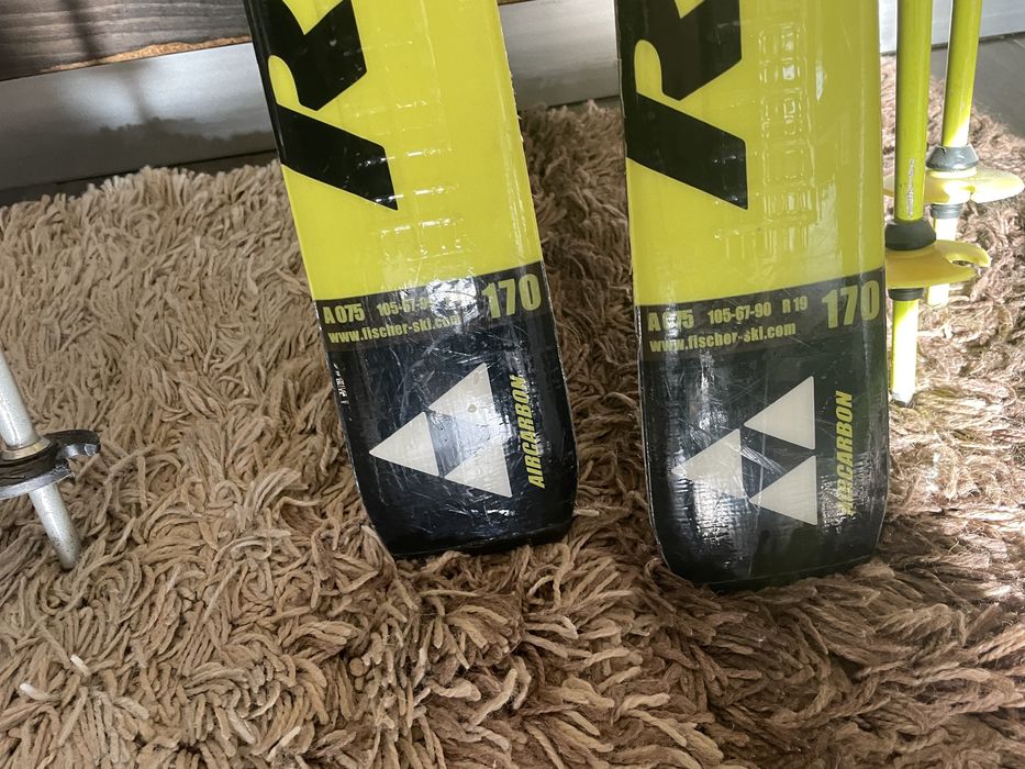 Ски и щеки Fischer