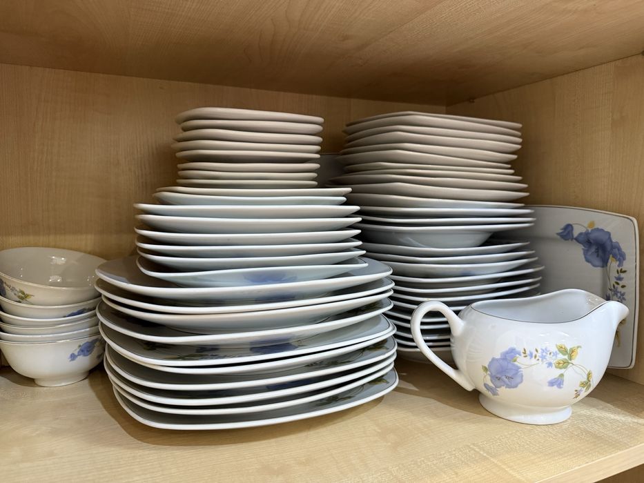 Сервиз из 12 персон