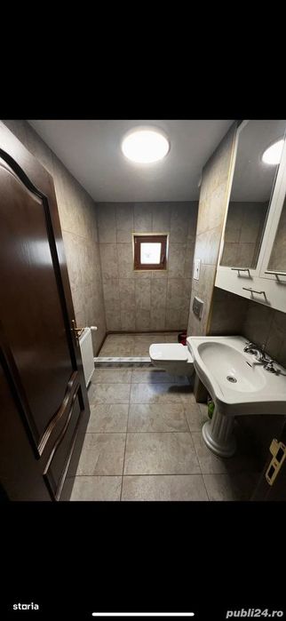 Apartament 2 Camere Decomandat-Zona Lunei-Etaj 1-Centrala Proprie